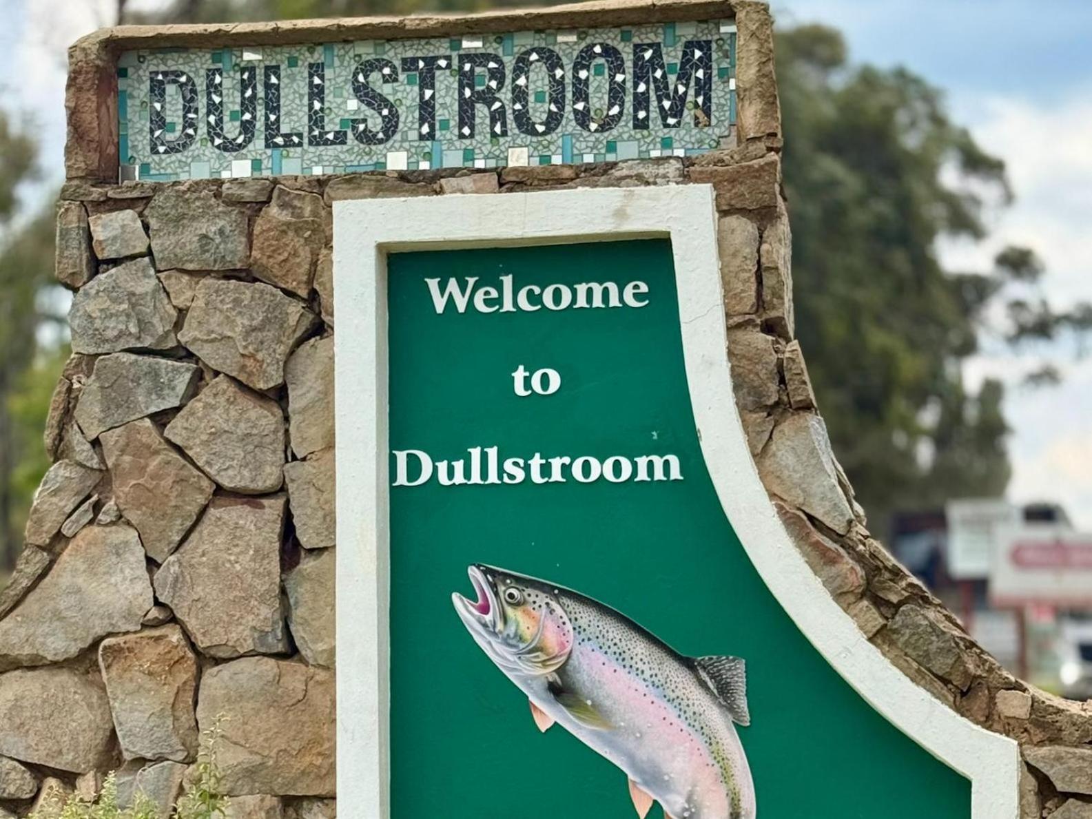 Stone Creek Mountain Lodge Dullstroom Exteriör bild